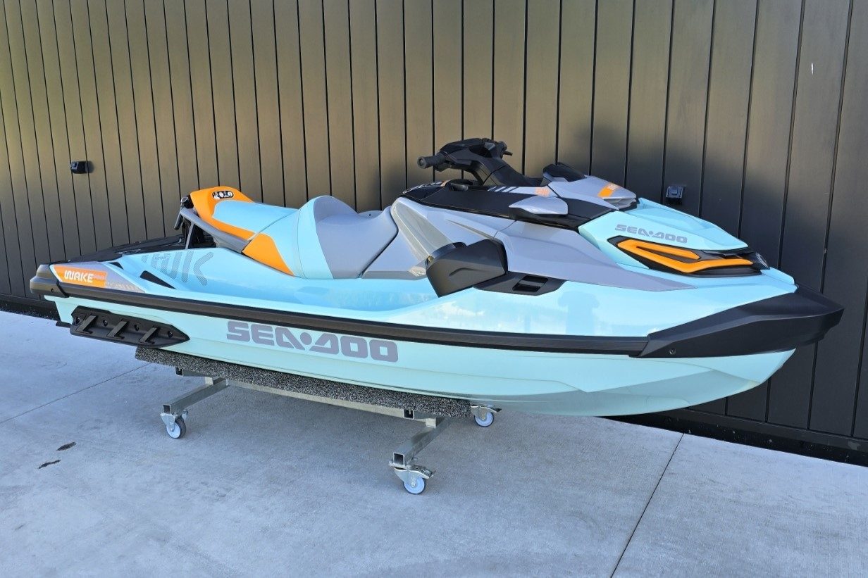 2024 Wake Pro 230 - 7